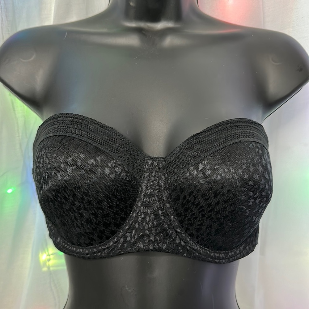 True & Co. Black Strapless Bra - 36D